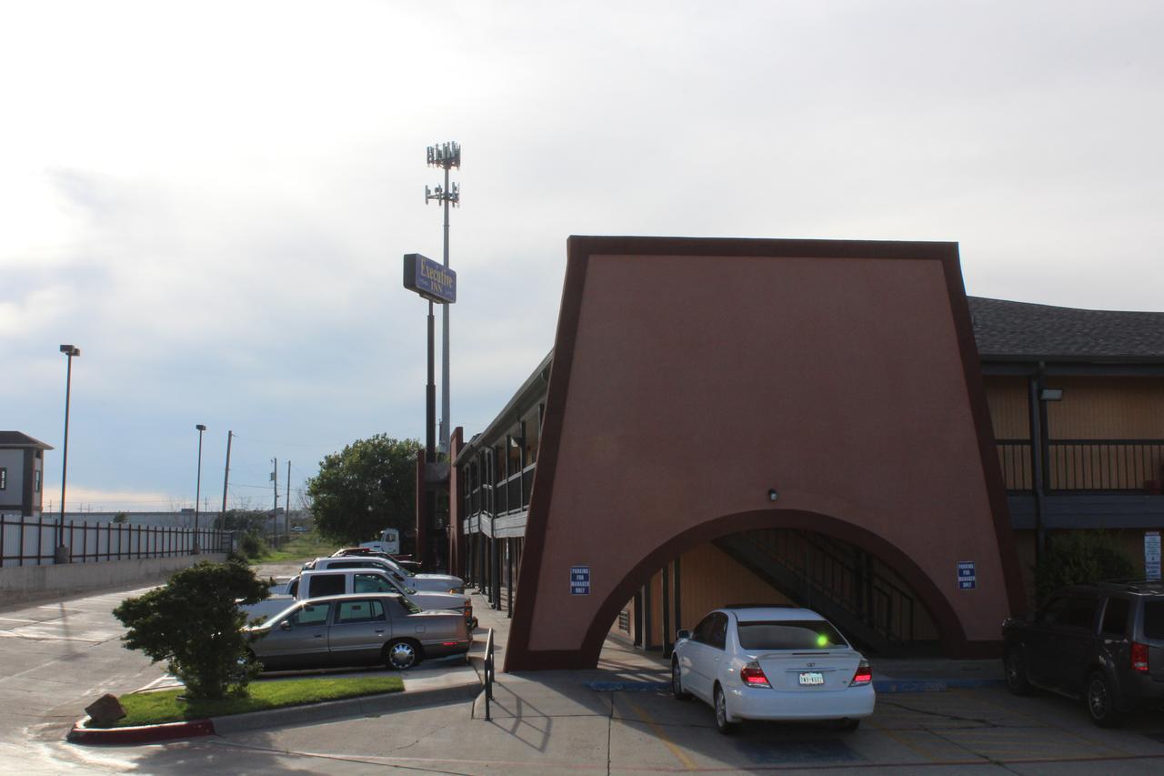 The Executive Inn & Suites 애머릴로 외부 사진
