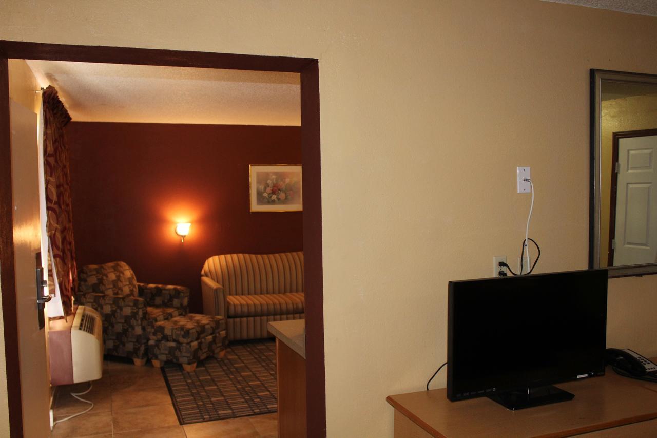 The Executive Inn & Suites 애머릴로 외부 사진